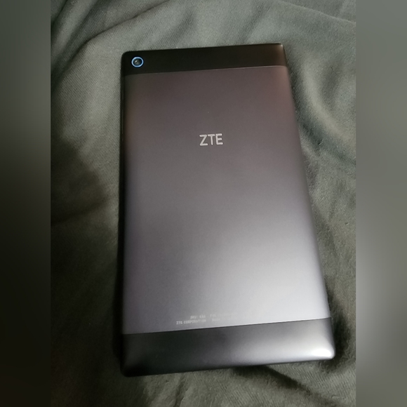 Zte tablet - Picture 3 of 3